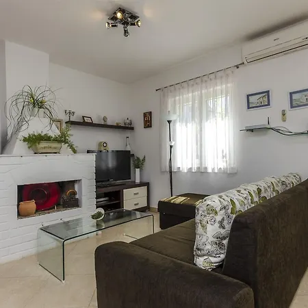 House Jadranka בית נופש